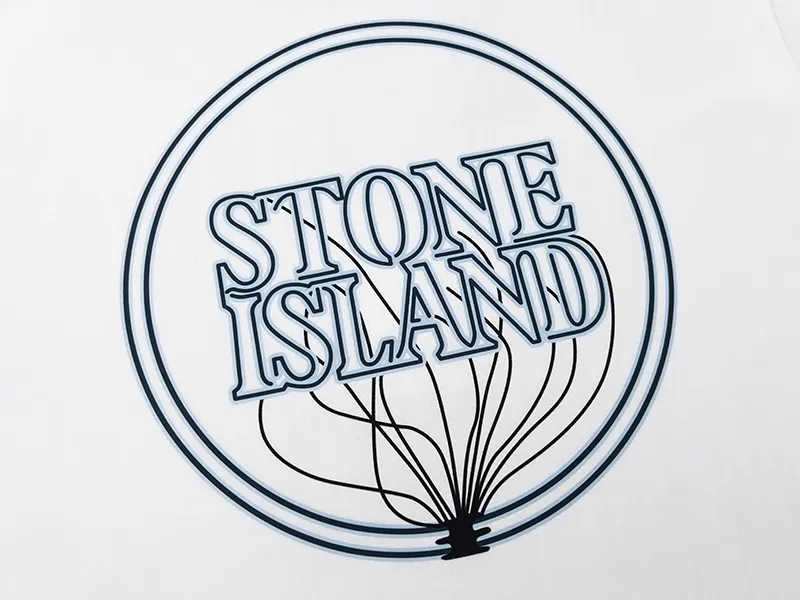 W665#P110💰 [Stone lsland/Stone Island Mosaic Light Bulb💡 Printed Short Sleeve T-shirt] ⚠️[Original creation with high control of details] - Made of 230g combed cotton 32 count double yarn, soft and comfortable to the touch, sweat-absorbent and breathable. - Simple basic and versatile style, original quality, first choice for couples. - Made in a large factory, four needles and five threads on the shoulder, neatly routed, high quality workmanship. - Same style for men and women. Very versatile, one piece for everyone, details are clearly visible. Color: Black White Size: M L